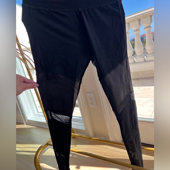 Black mesh leggings - Picture 2 of 4